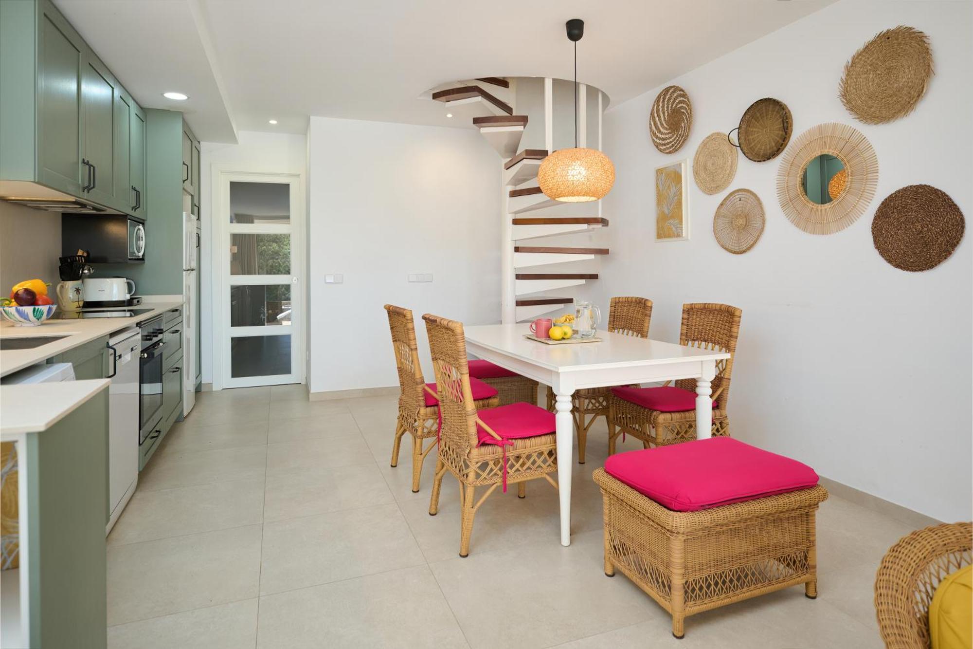 Waterfront Apartment 'Maria'. Pool. Wifi Santanyí Esterno foto